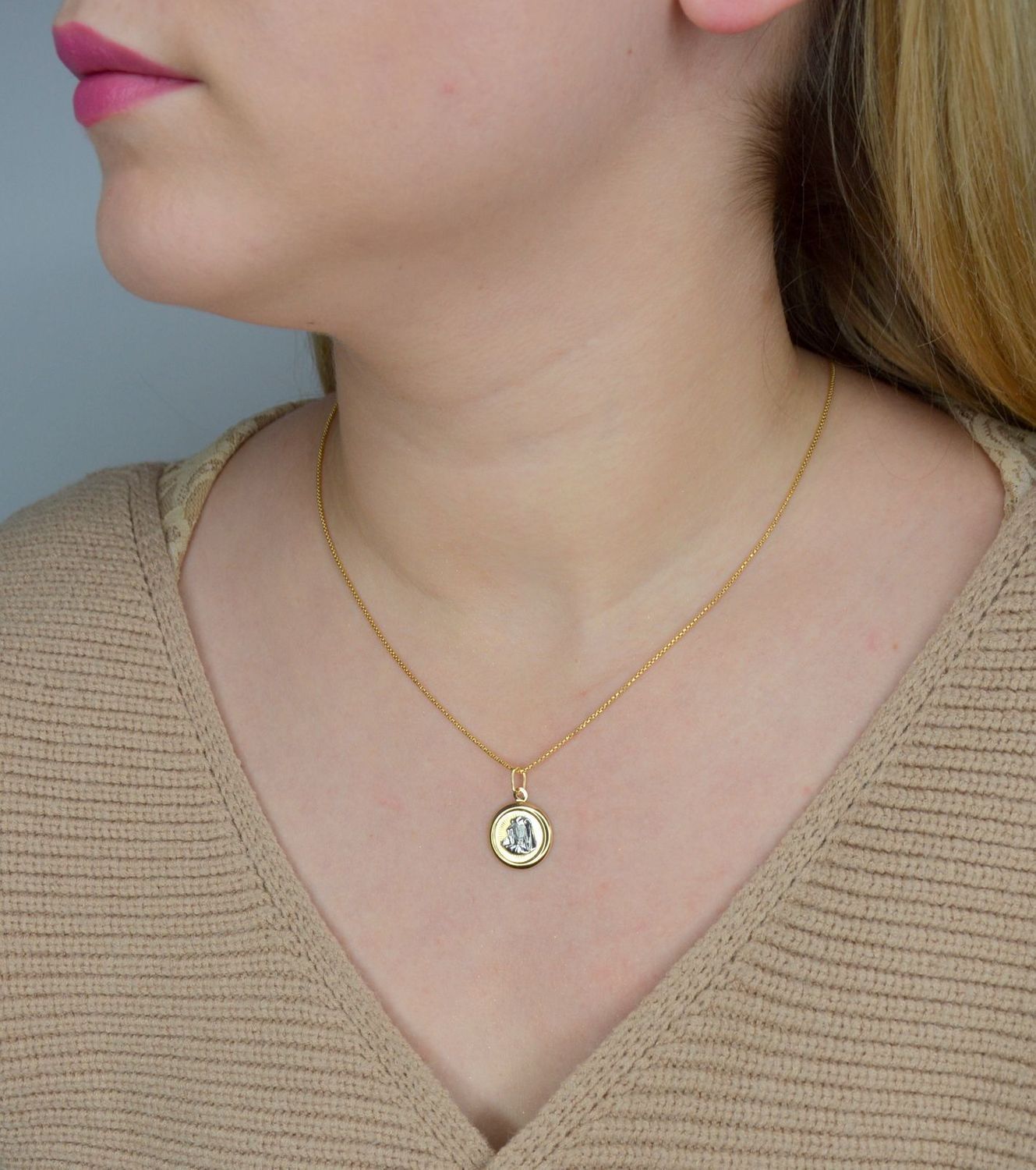 Łańcuszek złoty lineczka lejąca 1 mm.jpg